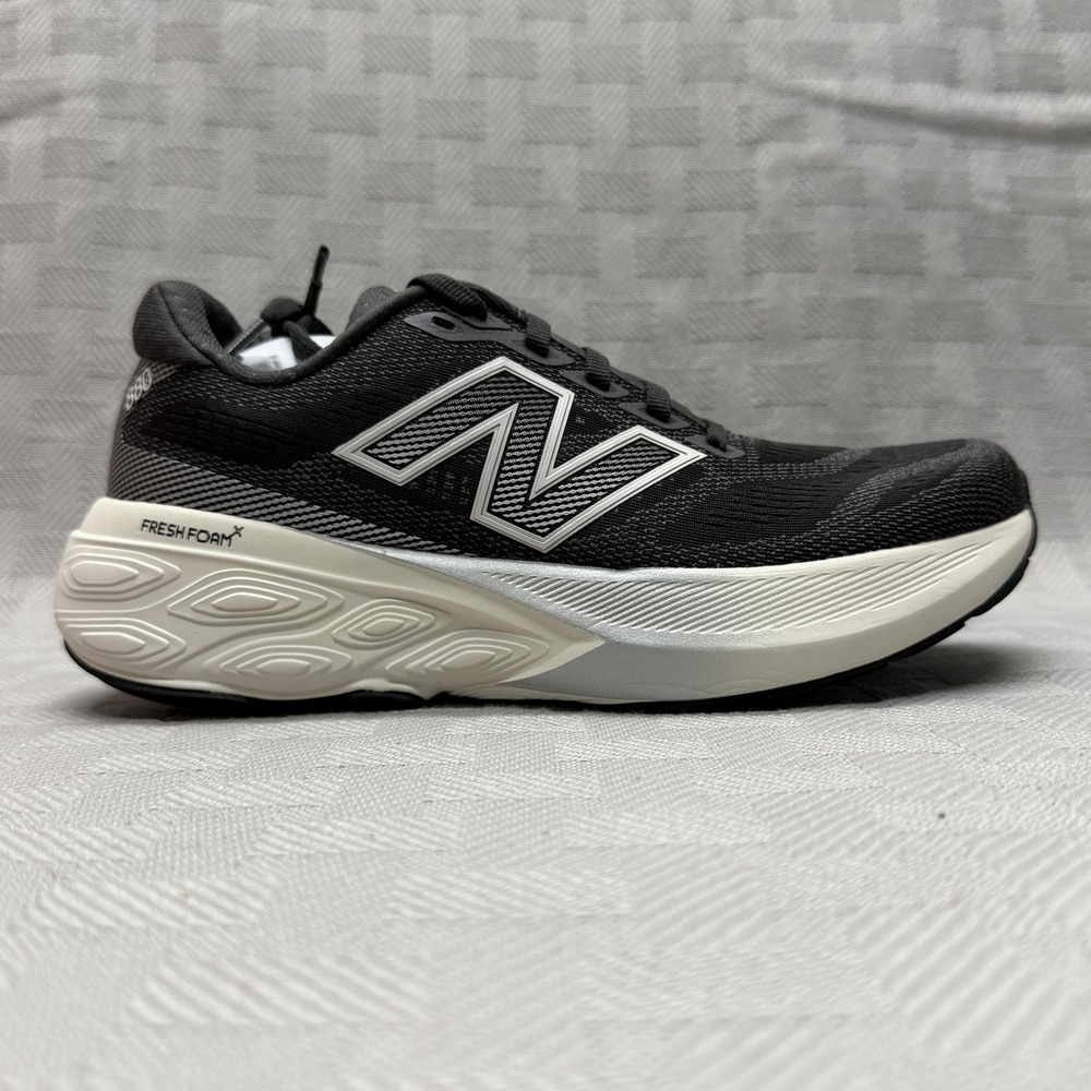 New Balance Running Shoes Womens Size 6.5 Black Fresh Foam X 880v15 W880H15